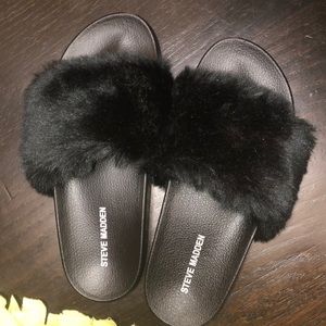 furry sandals !